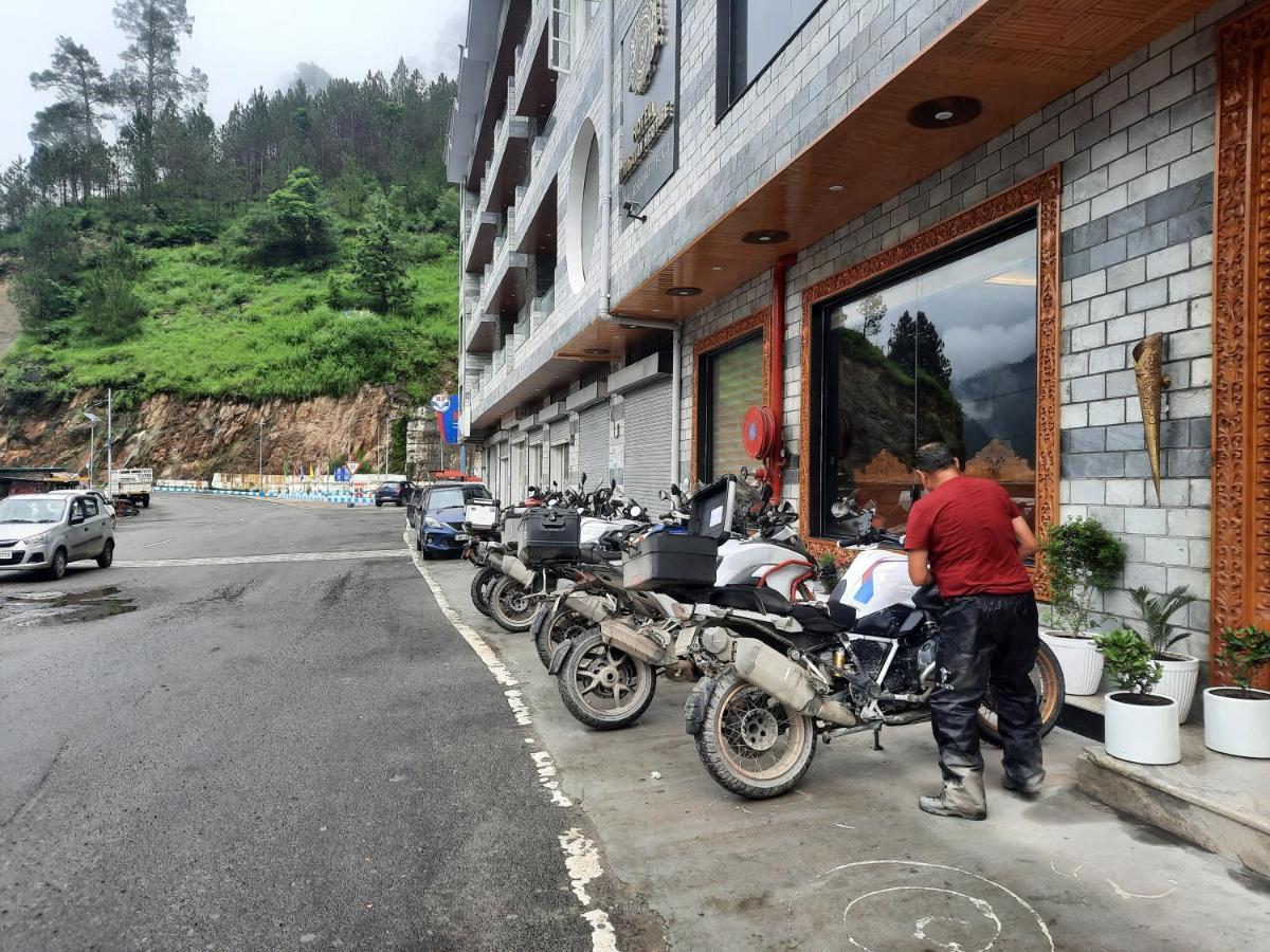 Hotel Himalayan Heritage Sarāhan Exteriér fotografie
